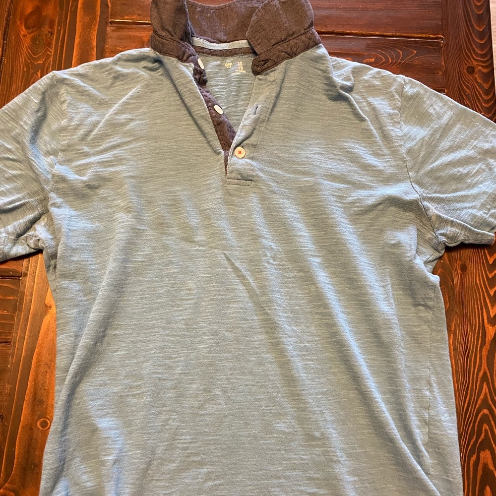 Gap Polo
